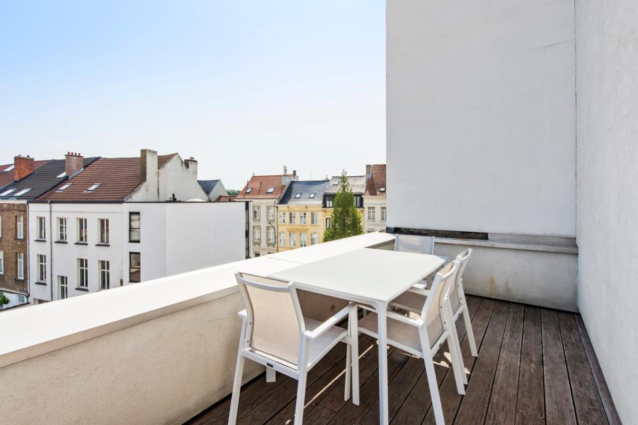 Classy Apartment In City Center With Large Balcony Gent Buitenkant foto